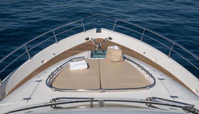 ASKIM 3 yacht charter 3