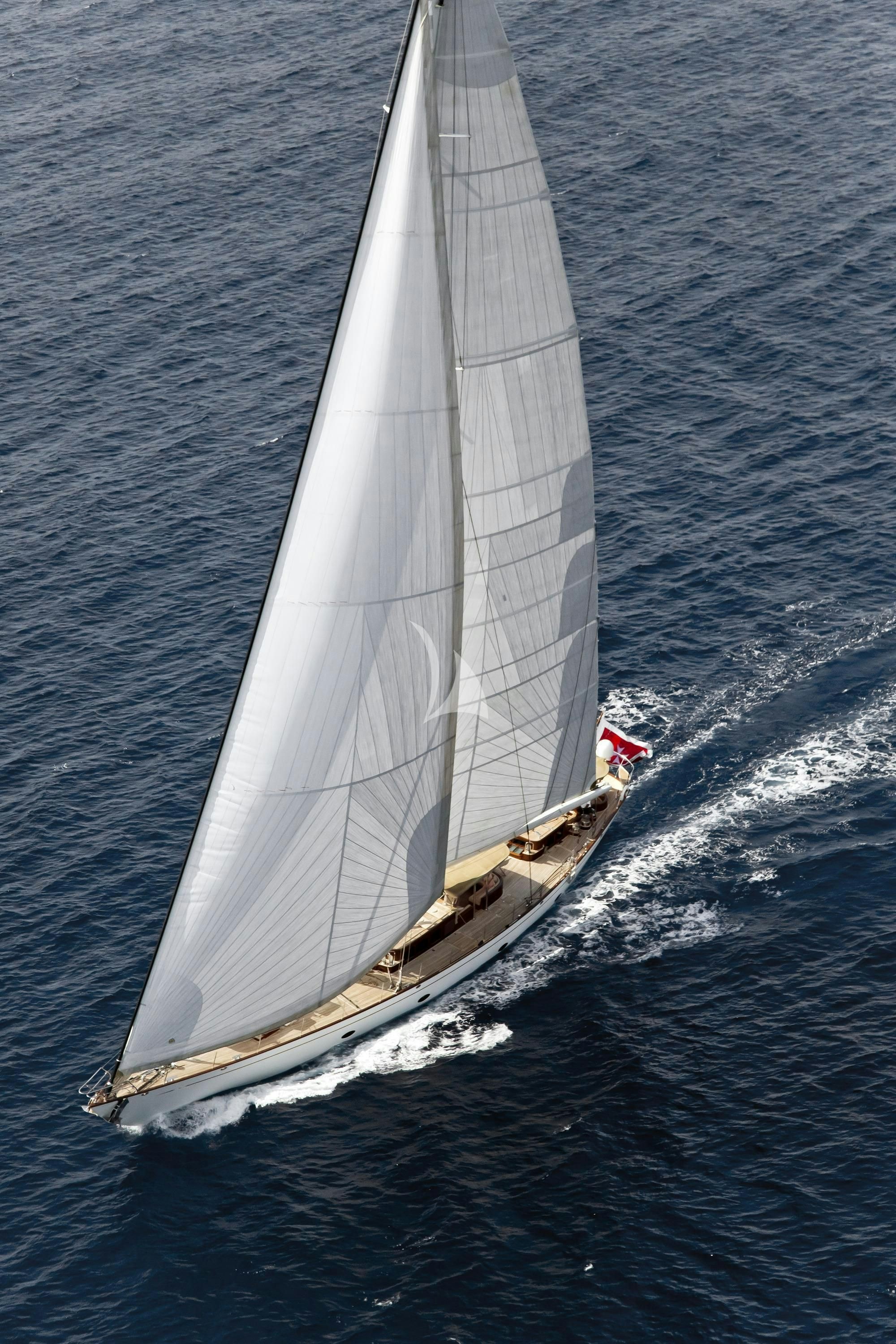 EUGENIA VII yacht charter 3