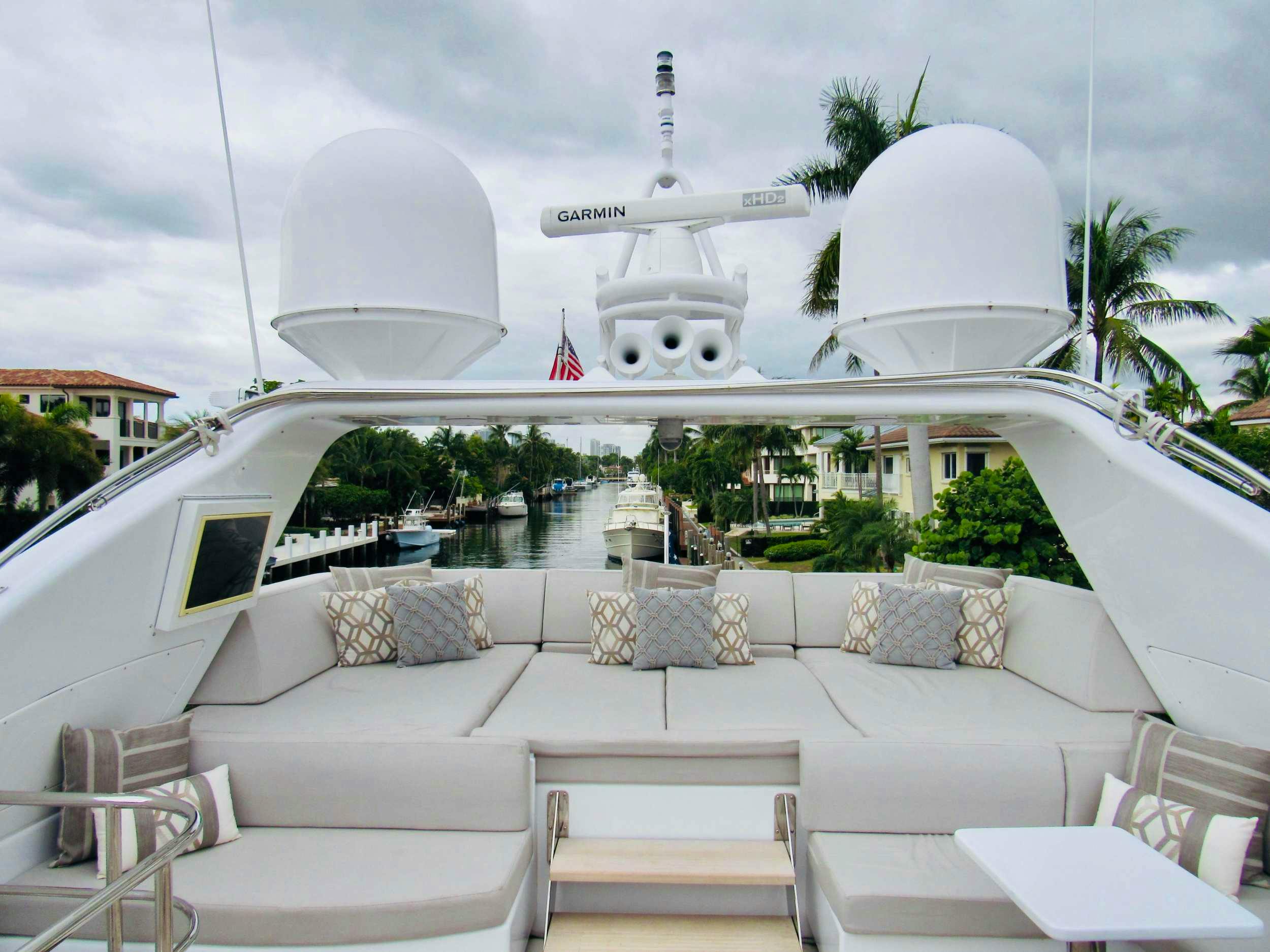 DREAM yacht charter 4