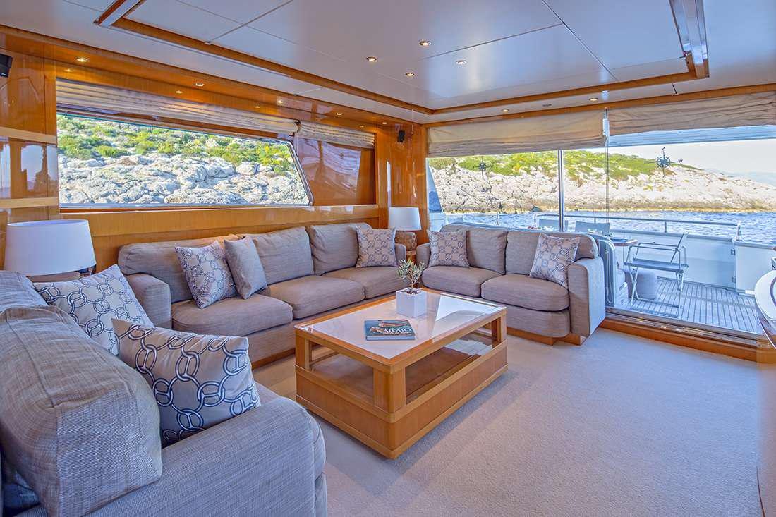 THE BIRD yacht charter 2