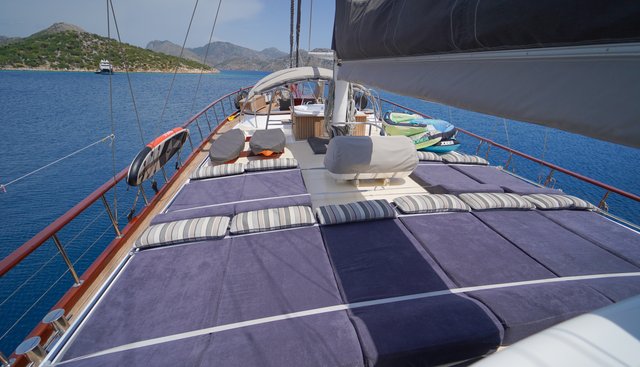 KAPTAN MEHMET BUGRA yacht charter 5