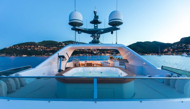 LEGENDA yacht charter 4