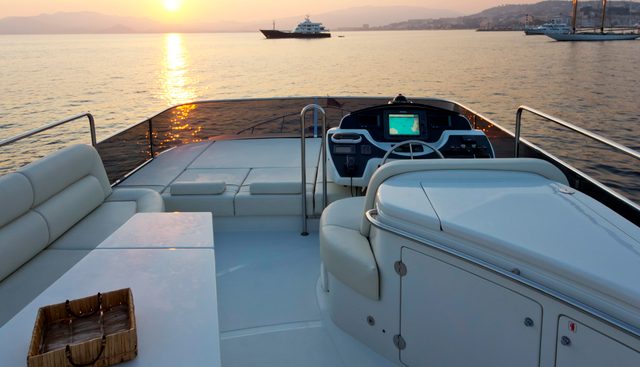 KAMA yacht charter 5