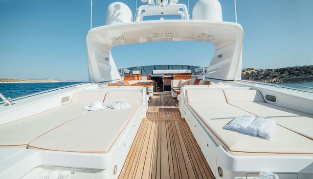 ANGELINA yacht charter 3