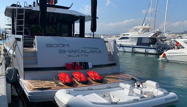 BOOM SHAKALAKA yacht charter 5