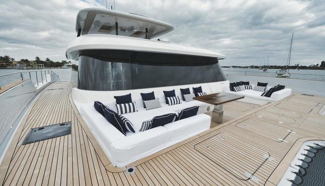 NJOY yacht charter 2