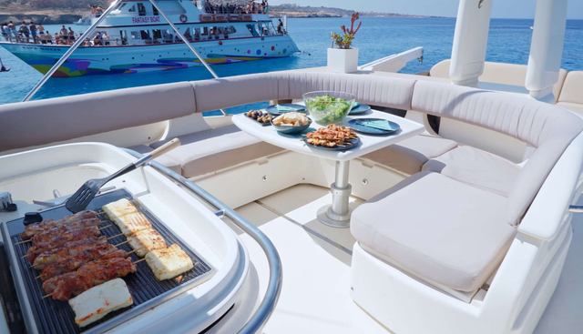 ESPERANZA yacht charter 4