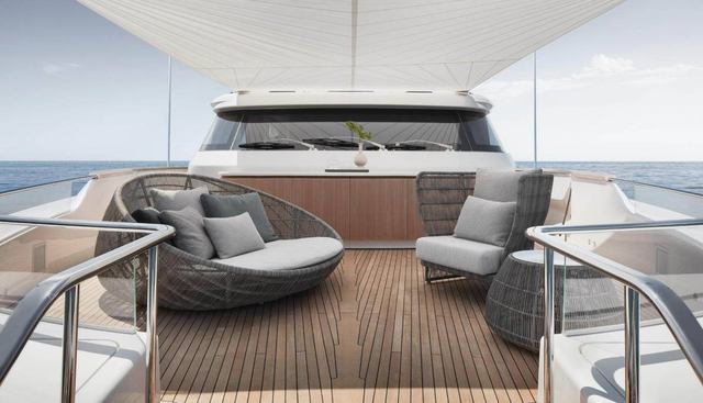 MALKIA yacht charter 4