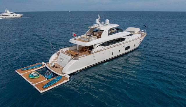 DADDY'S DREAM 888 yacht charter 5