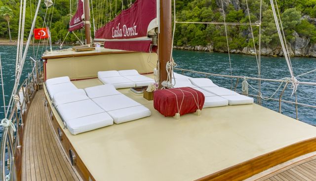LAILA DENIZ yacht charter 5
