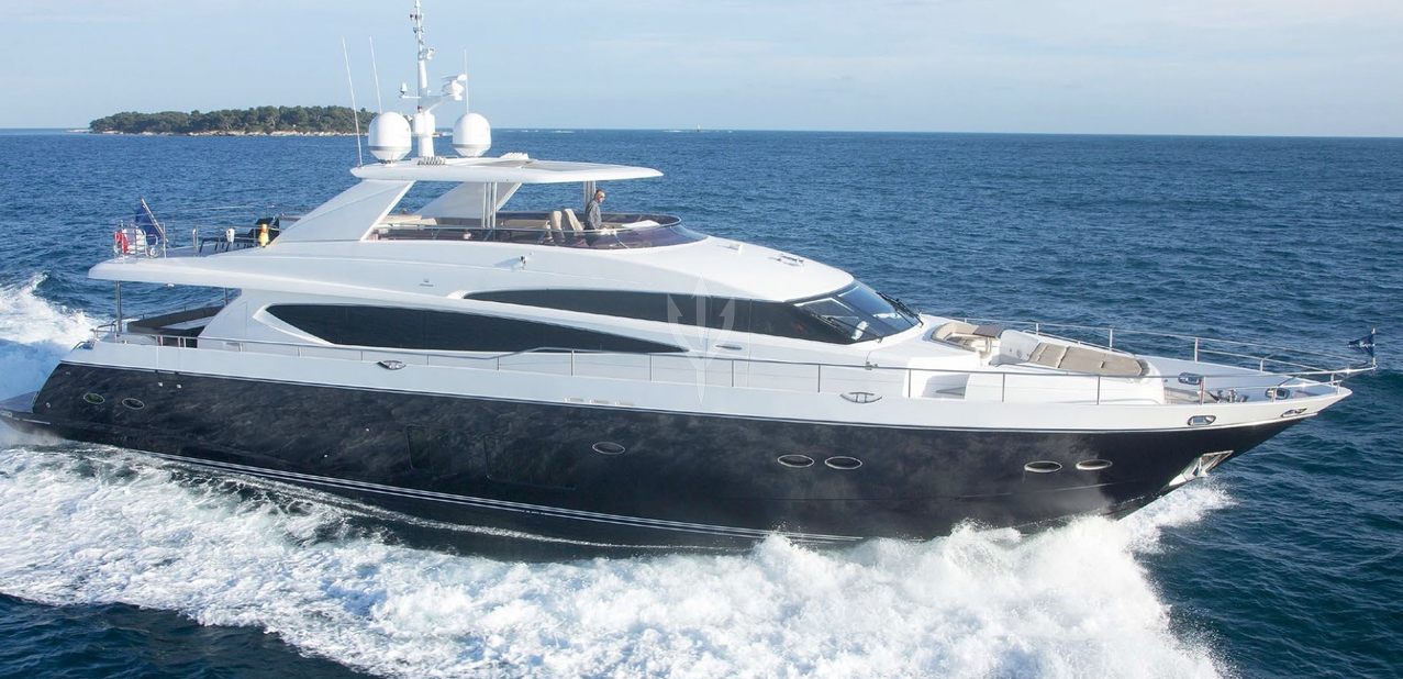 MIRA YACHT CHARTER yacht charter