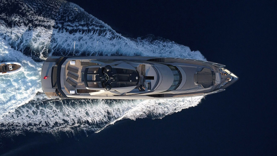 FX yacht charter 2