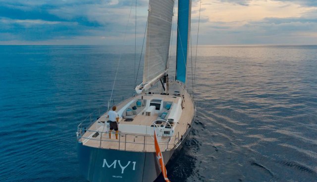 MY1 yacht charter 5