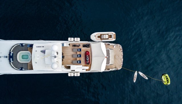 CHAMPAGNE SEAS yacht charter 5