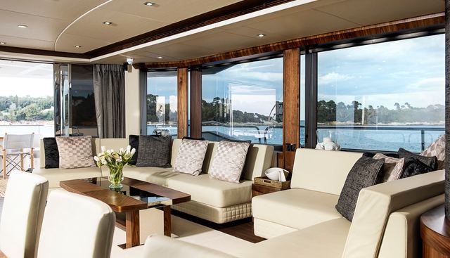 TWENTY-EIGHT yacht charter 4