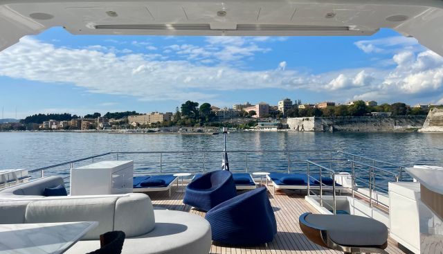 VOLANTE yacht charter 3