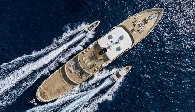 BLUE II yacht charter 5