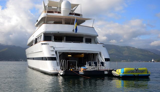 LADYSHIP yacht charter 2