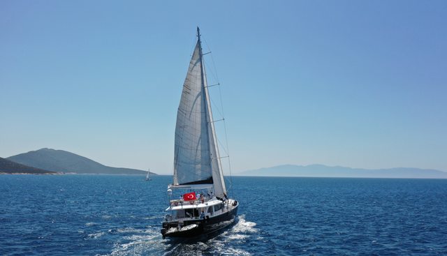 CANARIA yacht charter 5