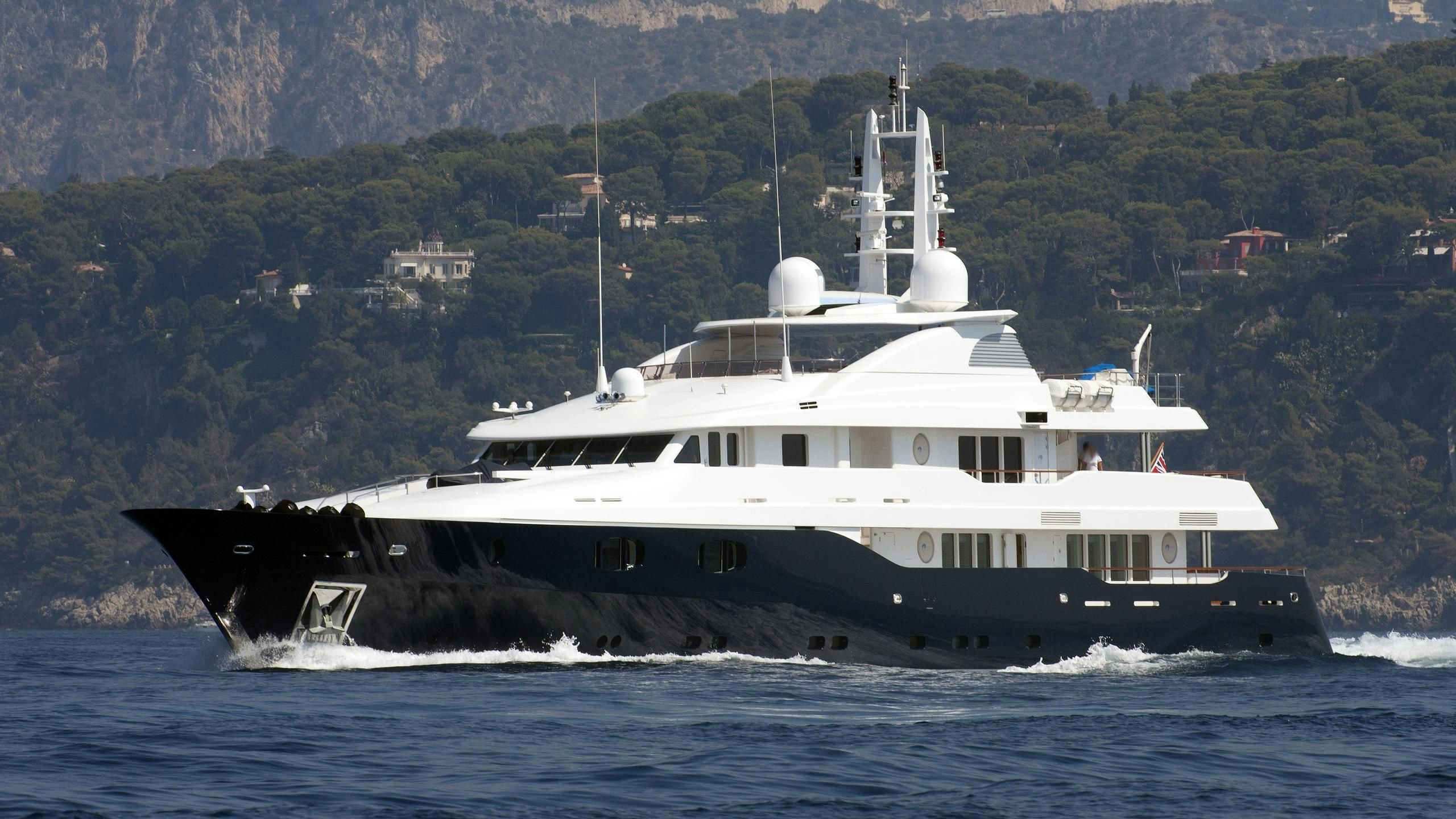 ODESSA yacht charter 3