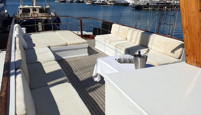 HERCULE POIROT yacht charter 3