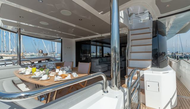 MR. K IRISTON yacht charter 4