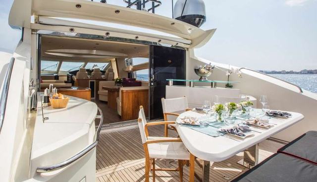 INFINITO yacht charter 4