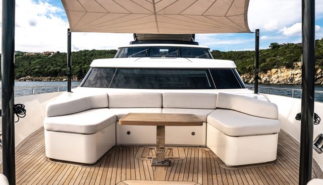 ALEIN yacht charter 3