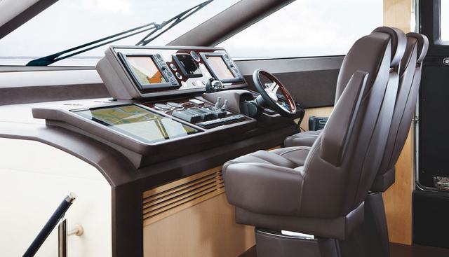 TOP yacht charter 3