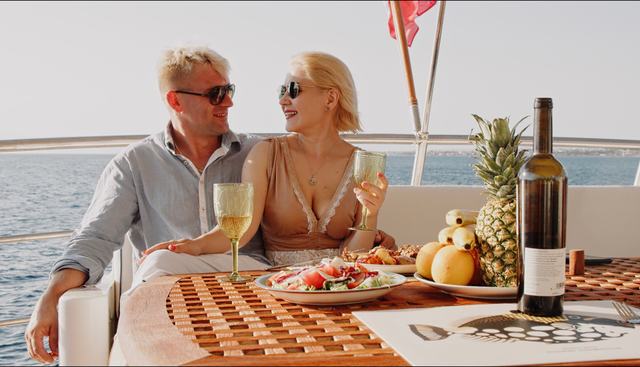 ELEFTHERIA yacht charter 5