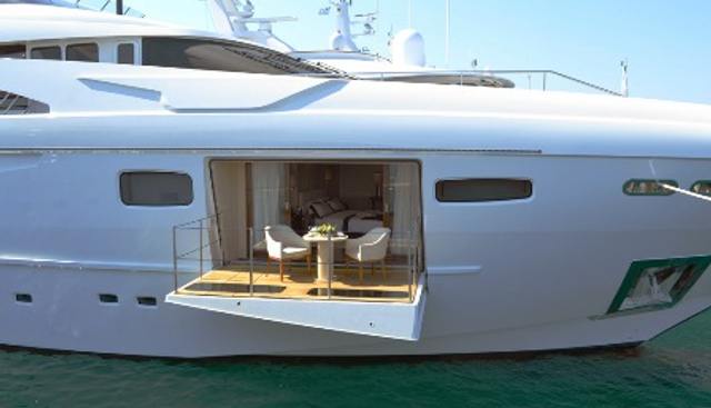 LADY DEE yacht charter 4