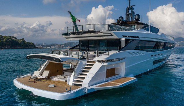 MANGUSTA GRANSPORT 45 yacht charter 5