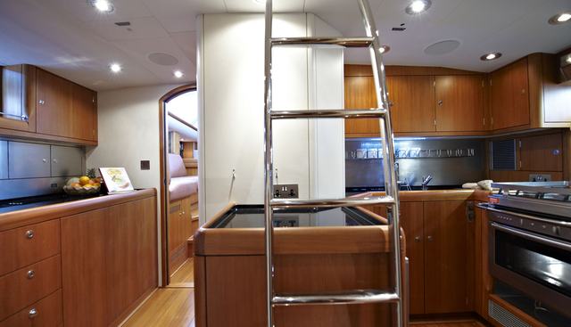 SOLITAIRE OF BOSHAM yacht charter 5