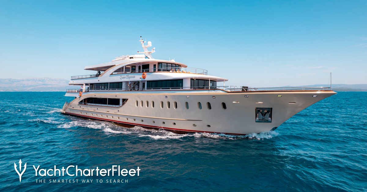 QUEEN ELEGANZA yacht charter 2