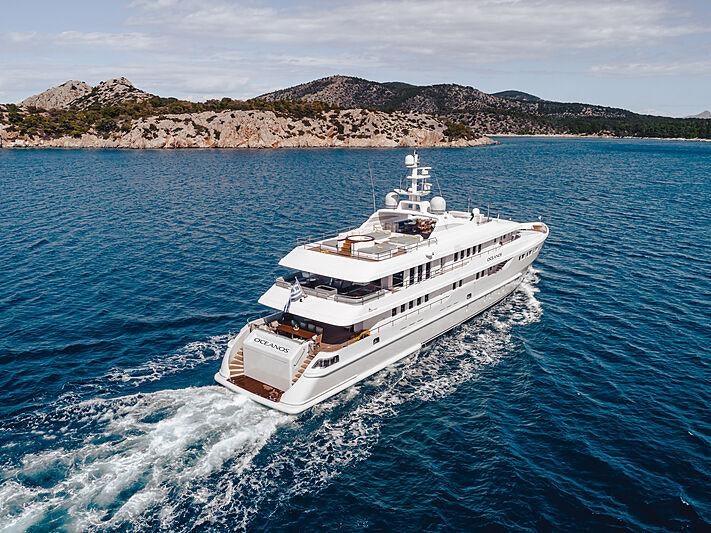 OCEANOS yacht charter 5