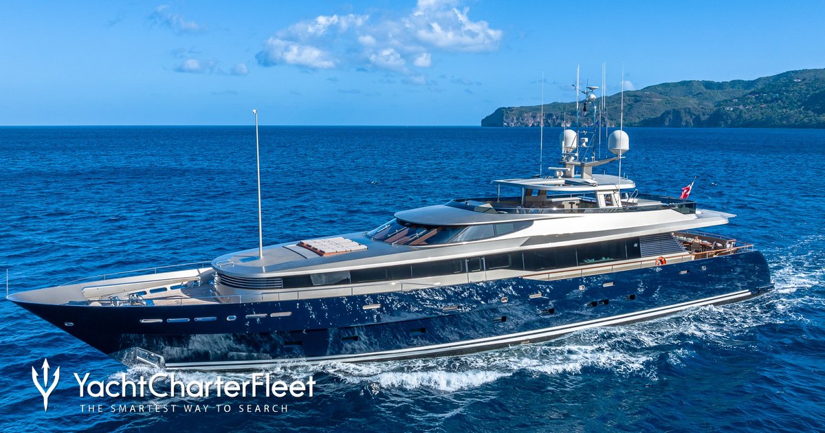 VESPER yacht charter 2