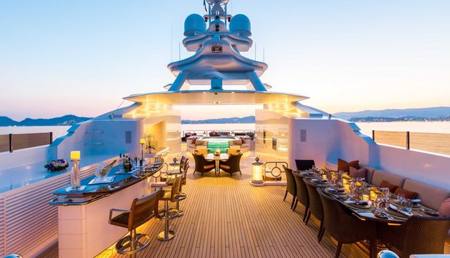 LUCKY LADY yacht charter 2