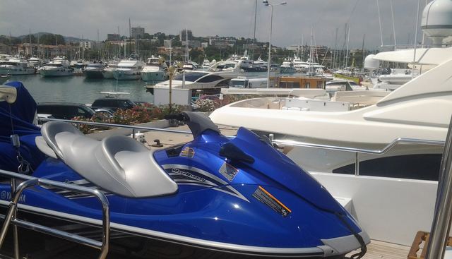 BLACK PEARL yacht charter 4