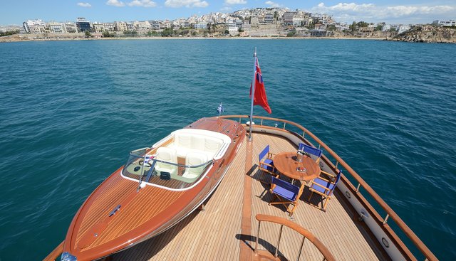 CAMELLIA I yacht charter 3