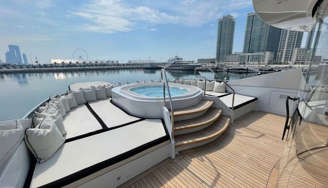 ROCKET yacht charter 3