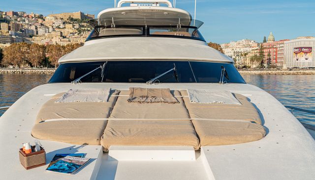 MY LIFE yacht charter 2