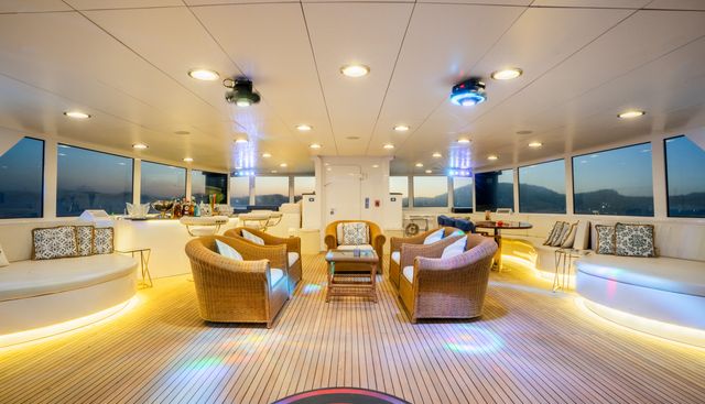 GRACE yacht charter 4