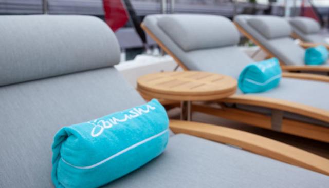 SONISHI yacht charter 5
