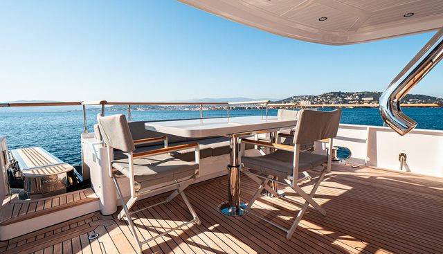 HELIAD III yacht charter 5