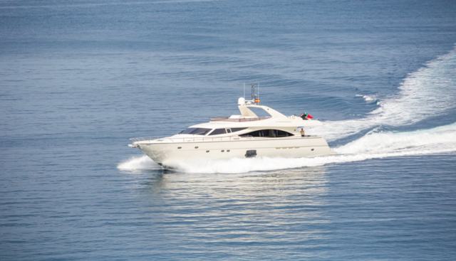 MONTICELLO II yacht charter 3