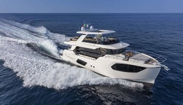 LA FOLYE yacht charter 5