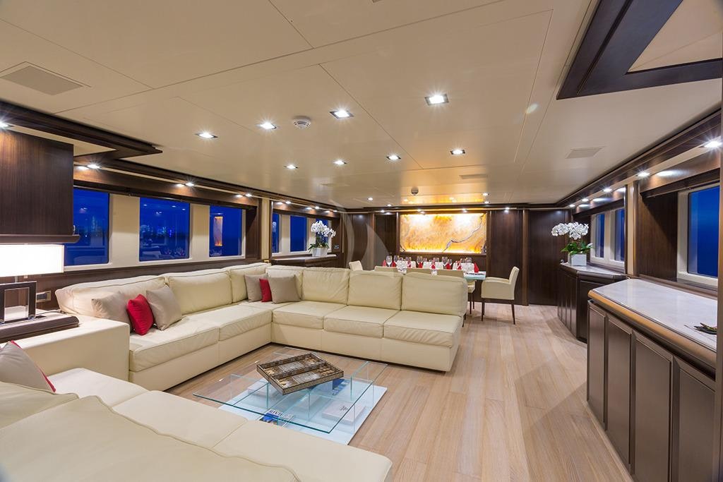 GATSBY yacht charter 4