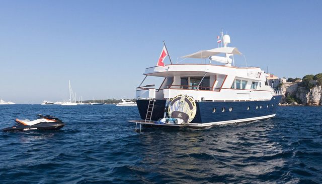 DUNE yacht charter 5