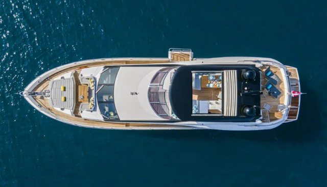 TORO yacht charter 3