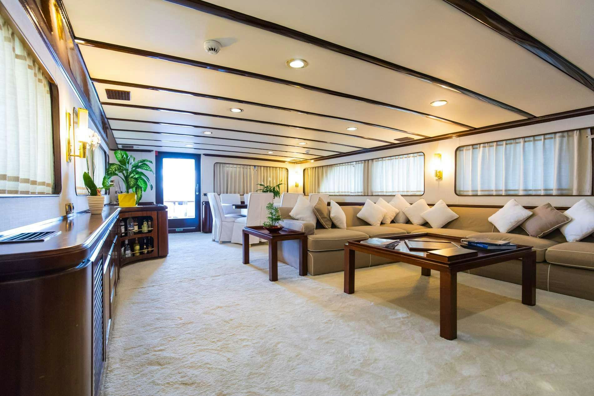 GITANES yacht charter 2